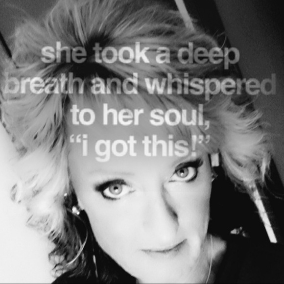 Meet your Posher, Mindy - Picture 6 of 7